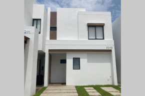 Casa Vacacional con Alberca a 1 min de Playa